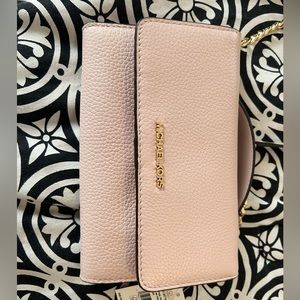 Mchael Kors Jet Set Travel MD Phone Crossbody Clutch Pubk Powder Blush